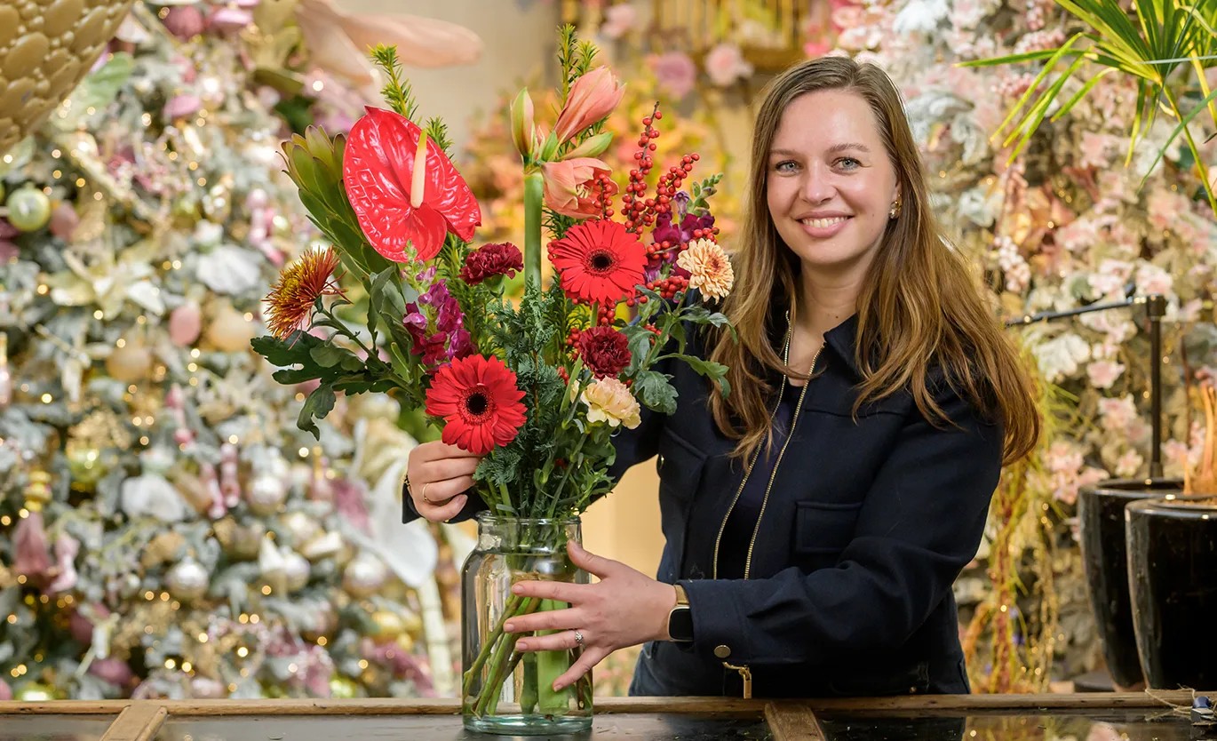 franka met het maandboeket van december
